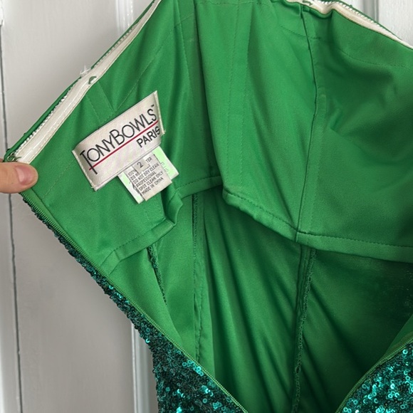 Tony Bowls Vibrant Green Sequin Prom Dress - Picture 5 of 9